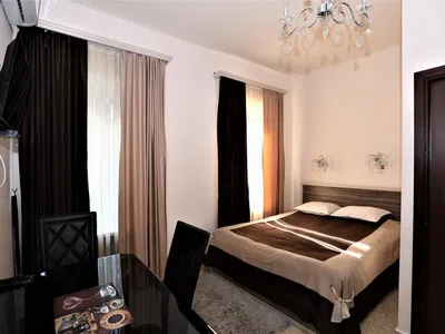 Отель Comfort House Hotel and Tours Ереван Двухместный номер с 1 кроватью и собственной ванной комнатой-8