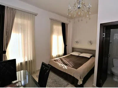 Отель Comfort House Hotel and Tours Ереван Двухместный номер с 1 кроватью и собственной ванной комнатой-13