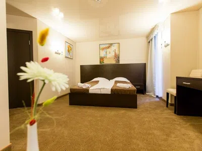 Гостиница Hotel&SPA Лафер Ренессанс 4 Сергиев Посад 2-комнатный номер стандарт семейный-3