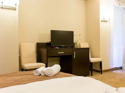 Гостиница Hotel&SPA Лафер Ренессанс 4 Сергиев Посад 2-комнатный номер стандарт семейный-2